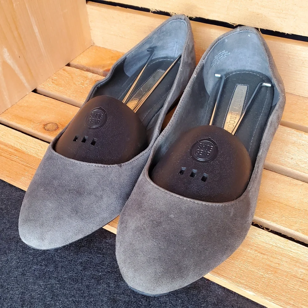 5) AUDREY BROOKE "Mojito" suede flats Sz. 8 - Picture 2 of 6